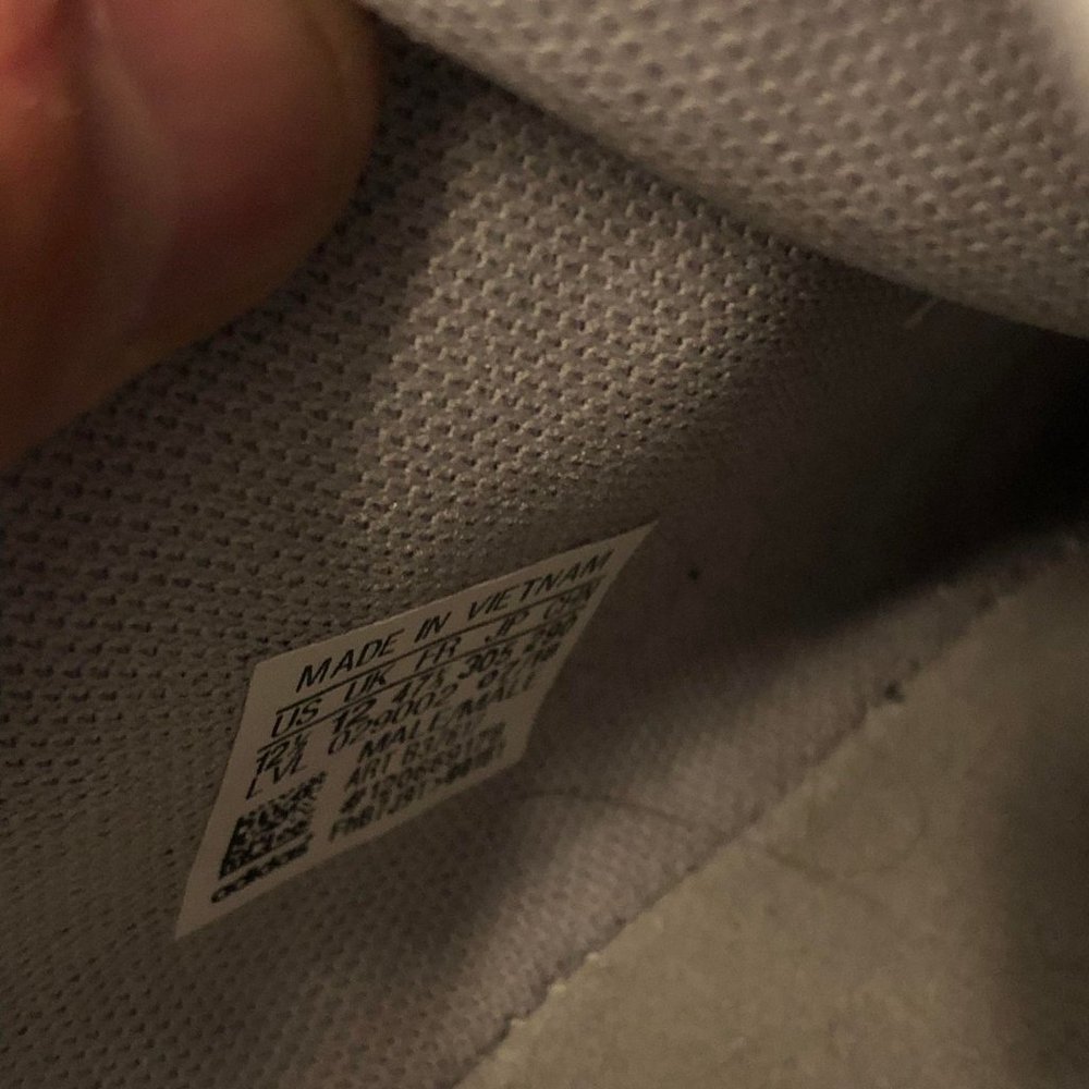 Adidas Boost - Picture 2 of 2